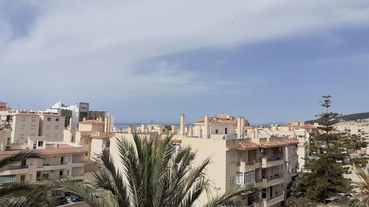 Apartmán Amplio Piso Al Lado De La Playa En Nerja Exteriér fotografie