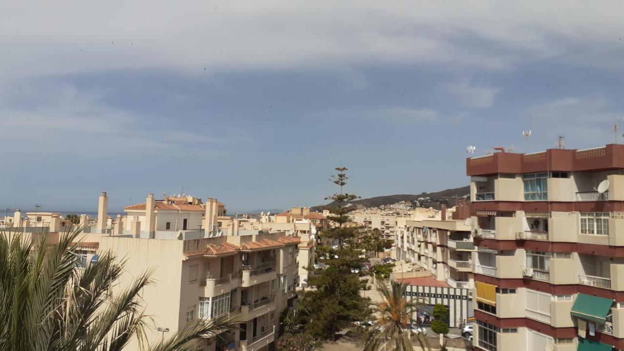 Apartmán Amplio Piso Al Lado De La Playa En Nerja Exteriér fotografie
