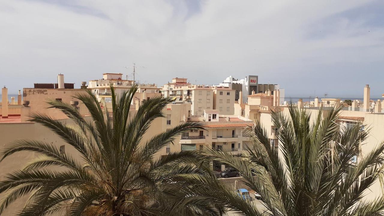 Apartmán Amplio Piso Al Lado De La Playa En Nerja Exteriér fotografie